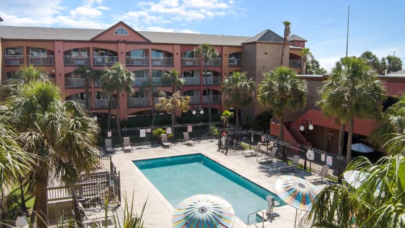 Clarion Pointe Galveston Beachfront image