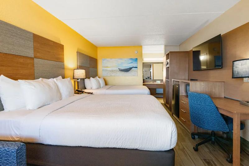 Clarion Pointe Galveston Beachfront image