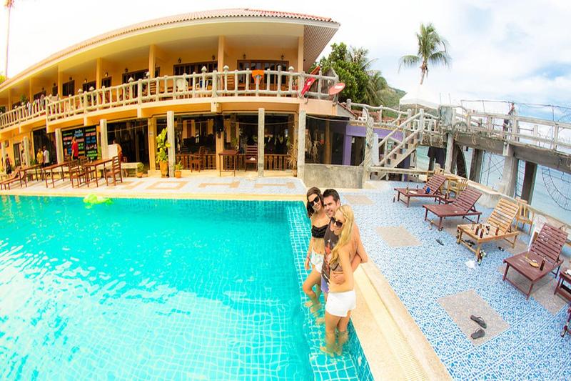 Paradise Bungalows image