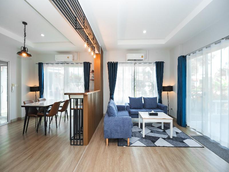 The One Cozy Vacation Residence Phuket image