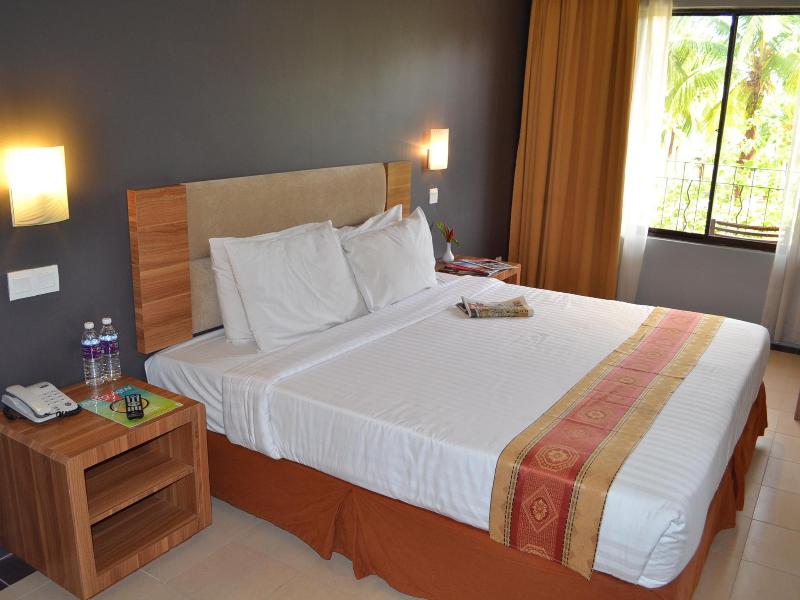 Corus Paradise Resort image