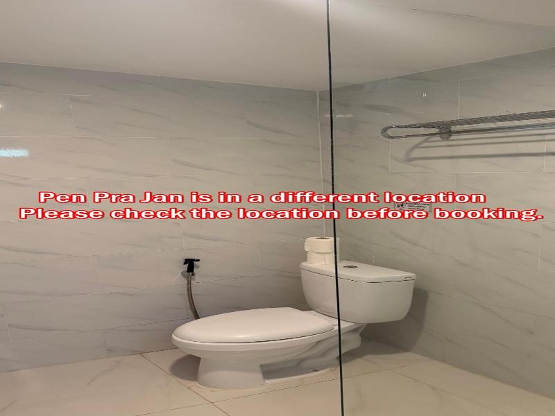 Shanti Hotel image