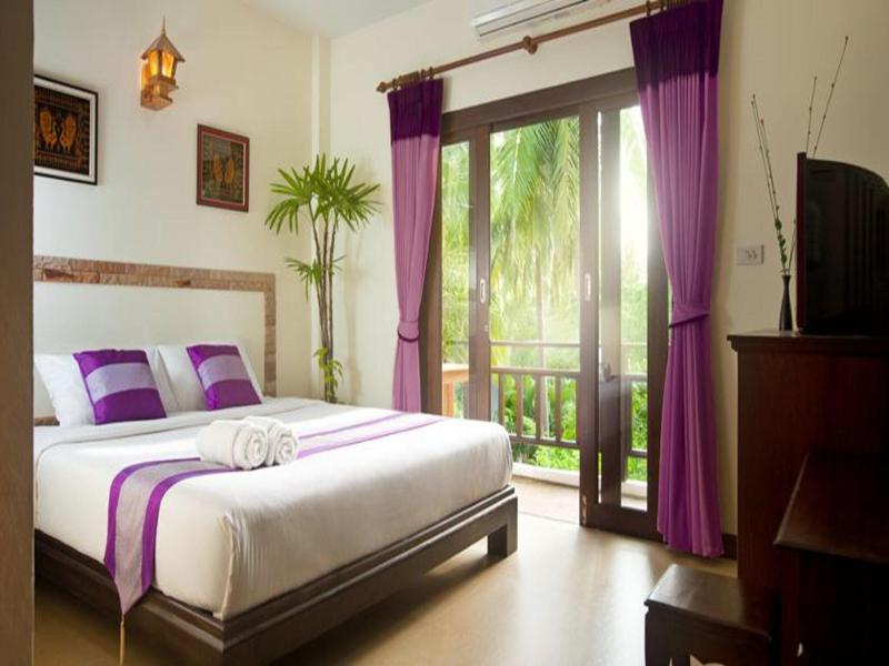 Shanti Hotel image