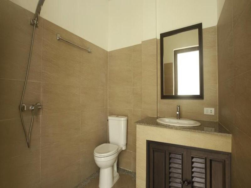 Shanti Hotel image