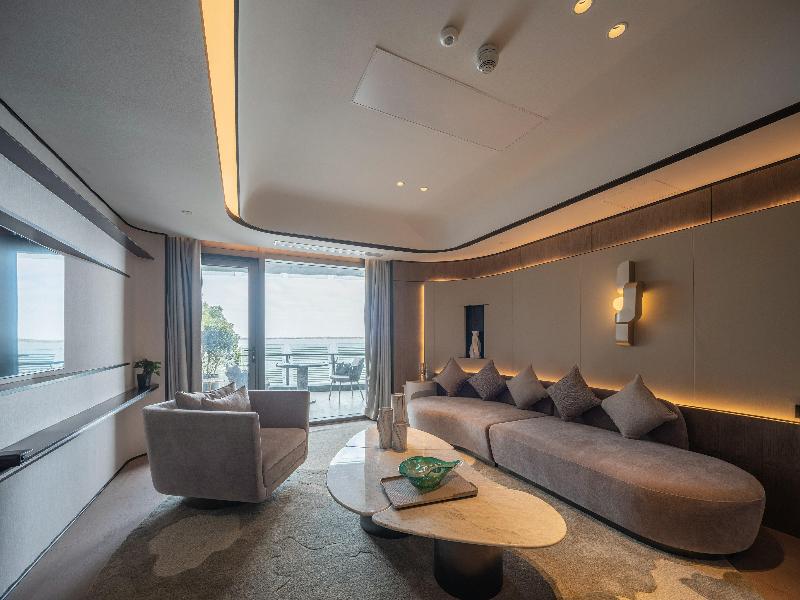 InterContinental Shanghai Harbour City image