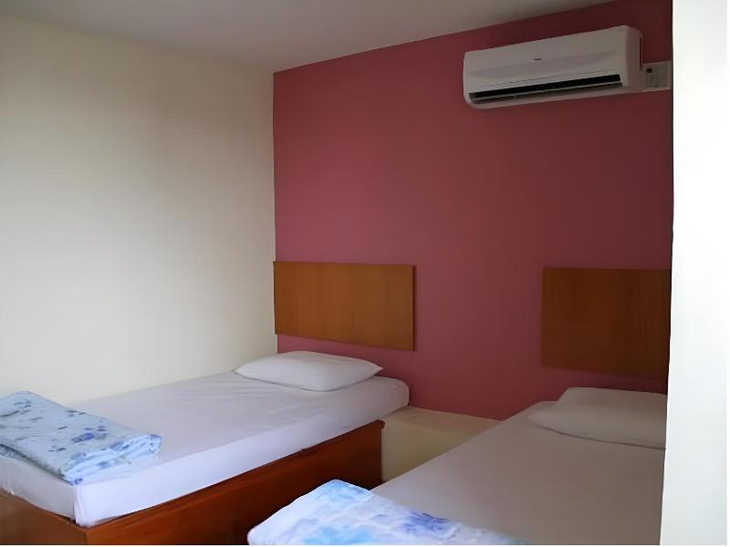 Budget  Comfort Hostel image