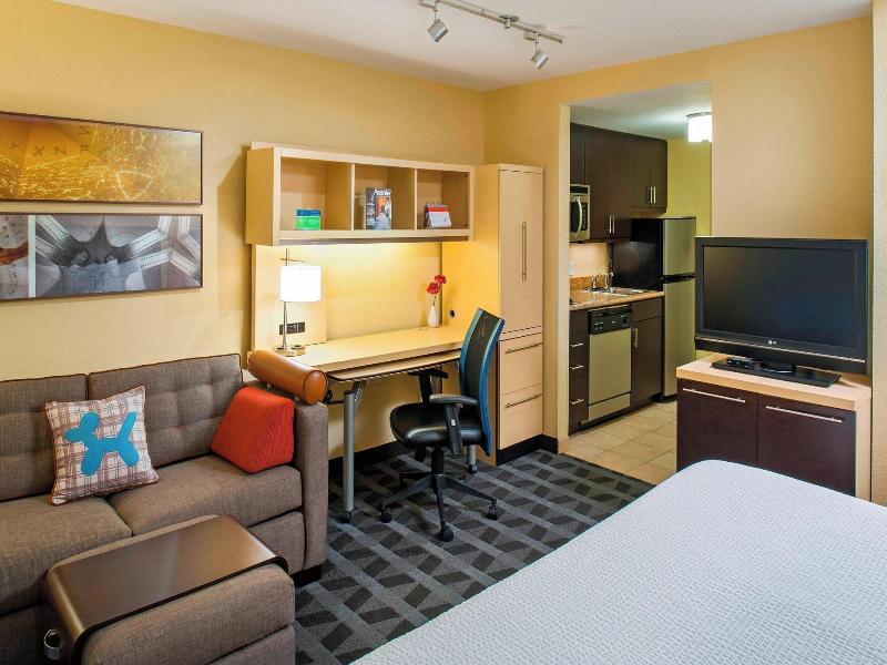 TownePlace Suites Bethlehem Easton/Lehigh Valley image