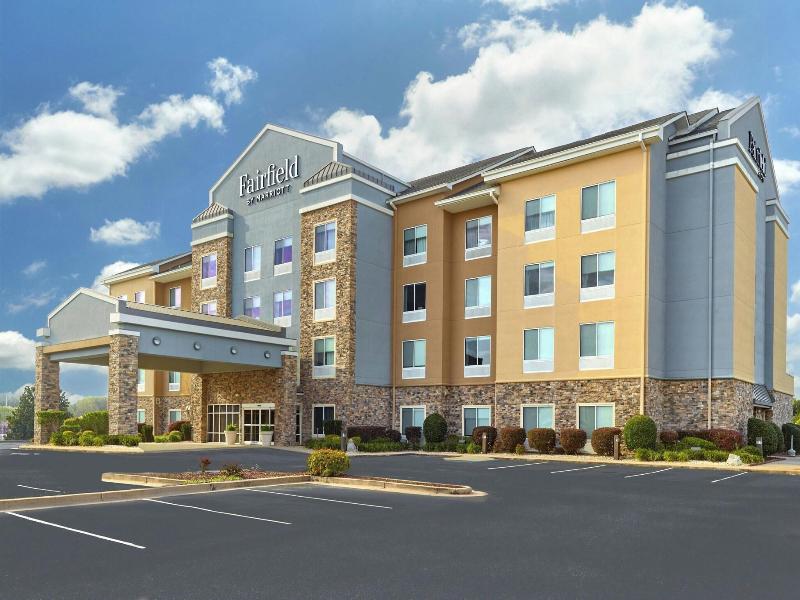 Fairfield Inn & Suites Commerce image