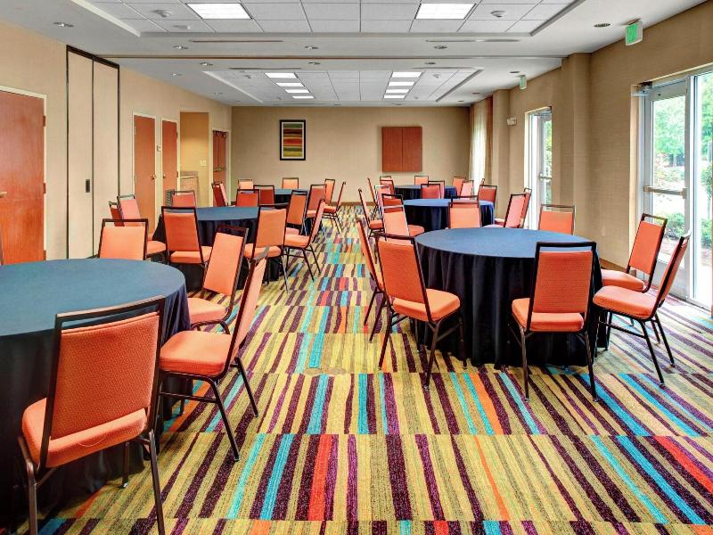 Fairfield Inn & Suites Atlanta East/Lithonia image