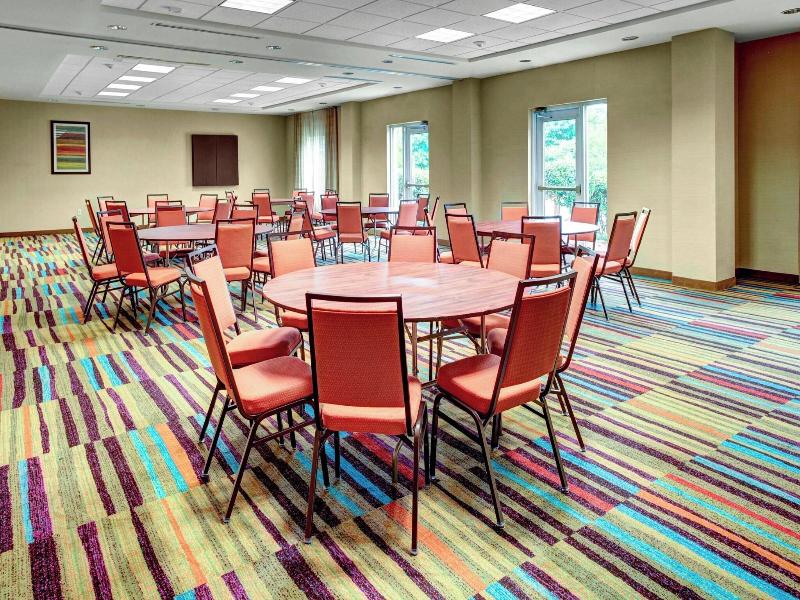 Fairfield Inn & Suites Atlanta East/Lithonia image