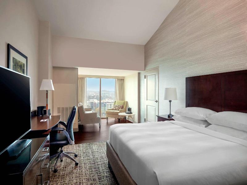 Atlanta Marriott Perimeter Center image