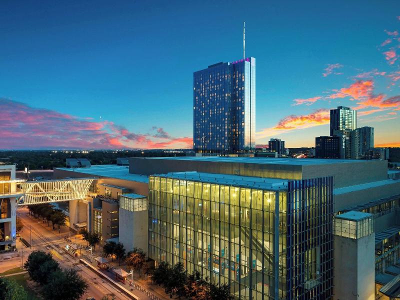 Courtyard Austin Downtown/Convention Center image