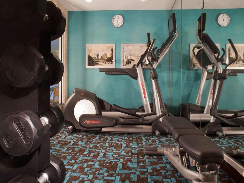 Fairfield Inn & Suites Austin-University Area image