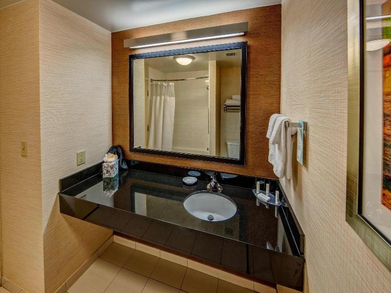 Fairfield Inn &Suites Austin Northwest/Domain Area image