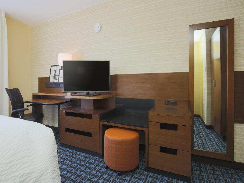 Fairfield Inn &Suites Austin Northwest/Domain Area image