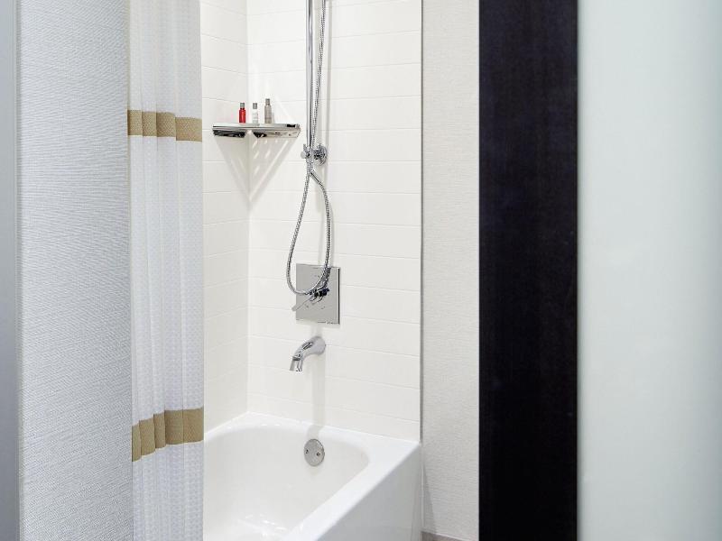 Hartford/Windsor Marriott Airport image