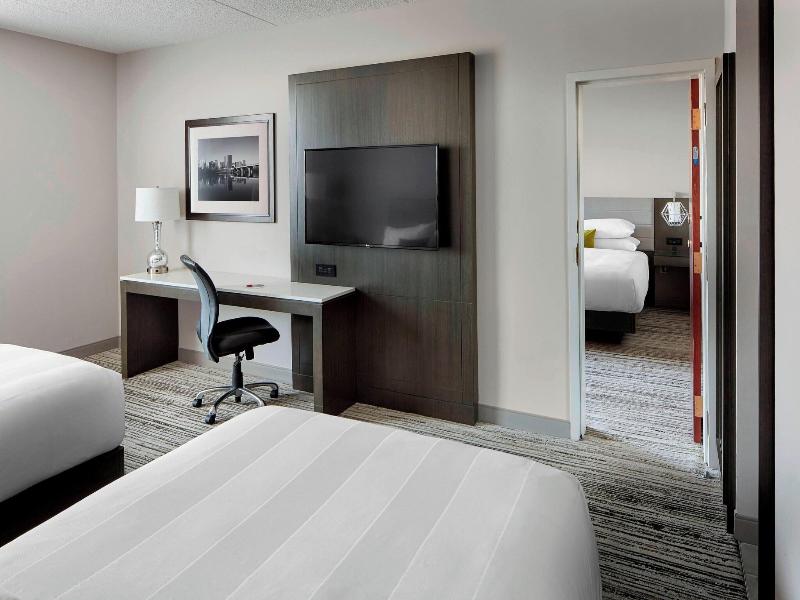 Hartford/Windsor Marriott Airport image