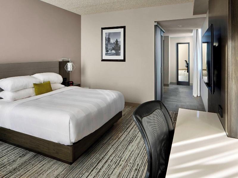 Hartford/Windsor Marriott Airport image