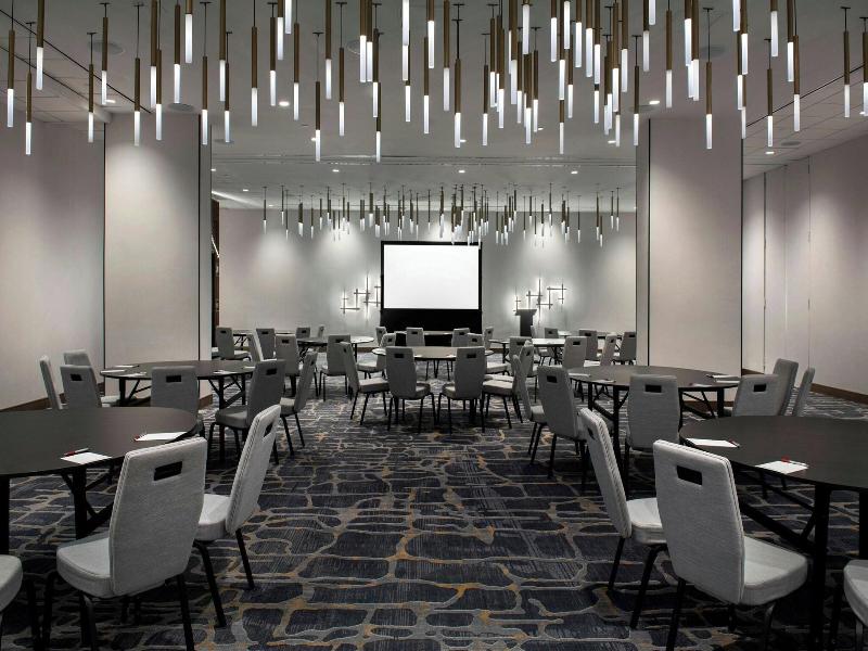Marriott Springfield Downtown image