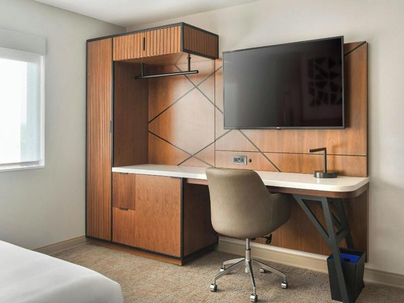 Marriott Springfield Downtown image