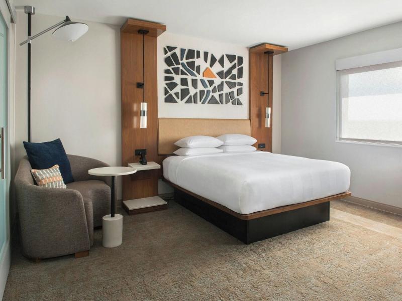 Marriott Springfield Downtown image