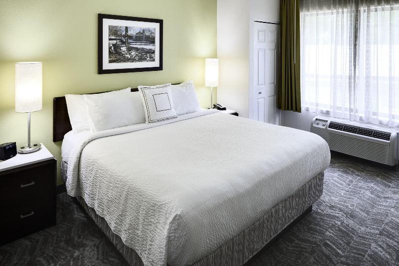 SpringHill Suites Milford image