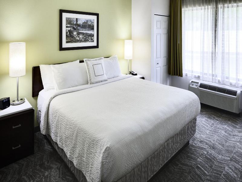 SpringHill Suites Milford image