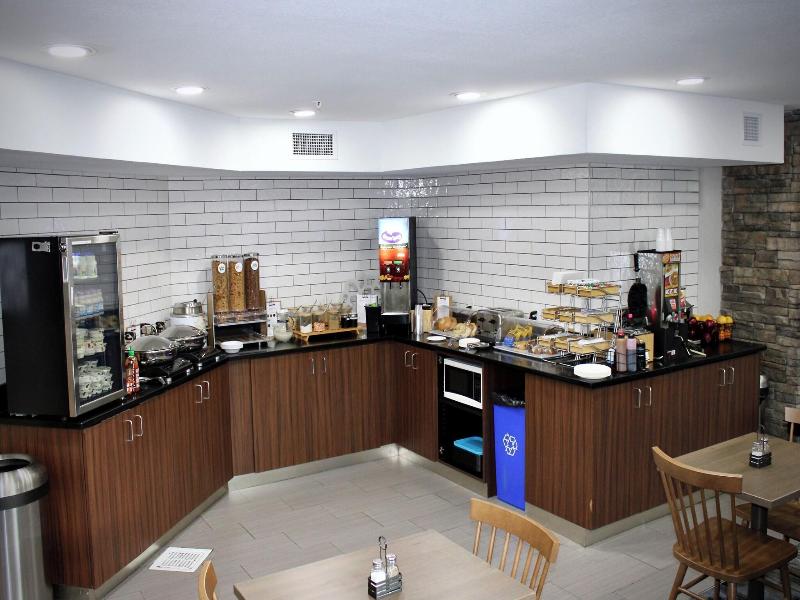 Fairfield Inn Boise image