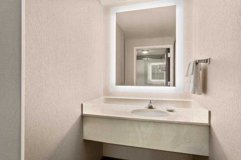 SpringHill Suites Boston Andover image