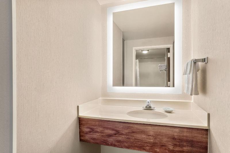 SpringHill Suites Boston Andover image