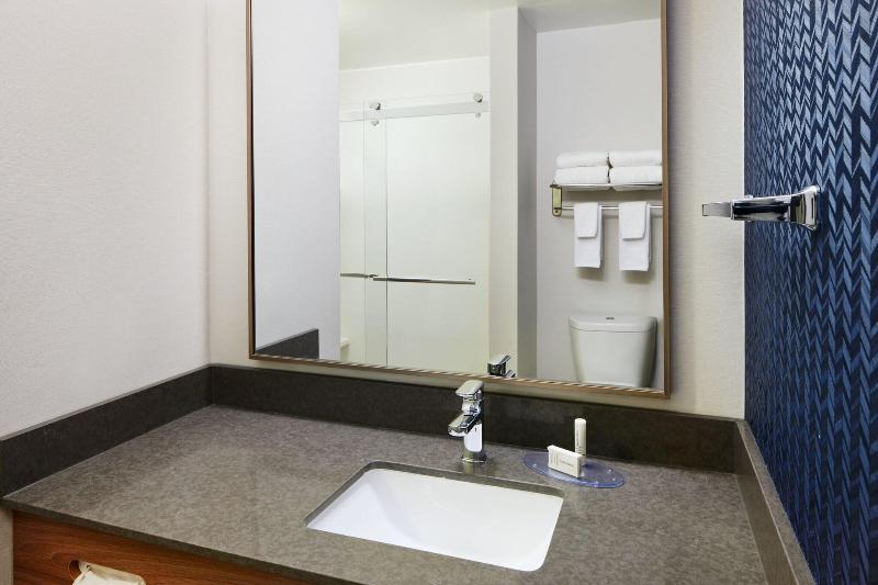 Fairfield Inn & Suites Worcester Auburn image