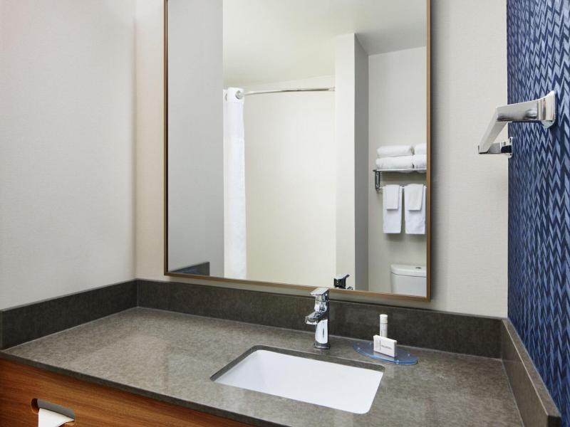 Fairfield Inn & Suites Worcester Auburn image