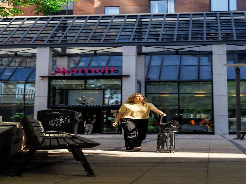 Boston Marriott Cambridge image