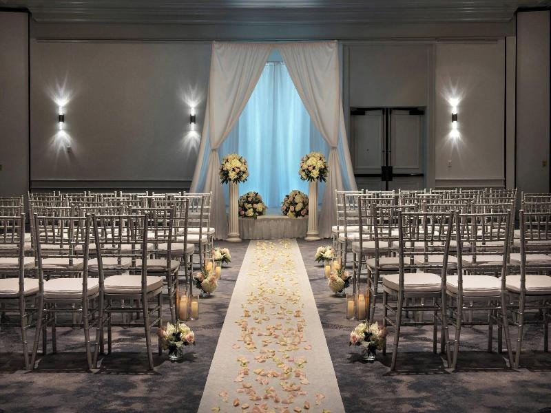 Boston Marriott Cambridge image