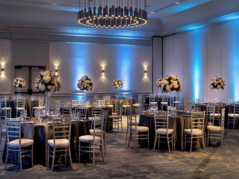 Boston Marriott Cambridge image