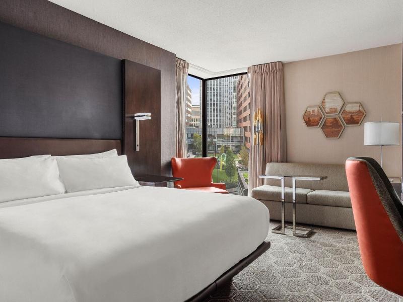 Boston Marriott Cambridge image