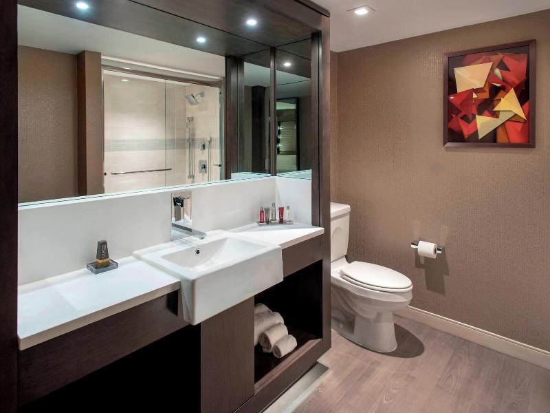 Boston Marriott Cambridge image