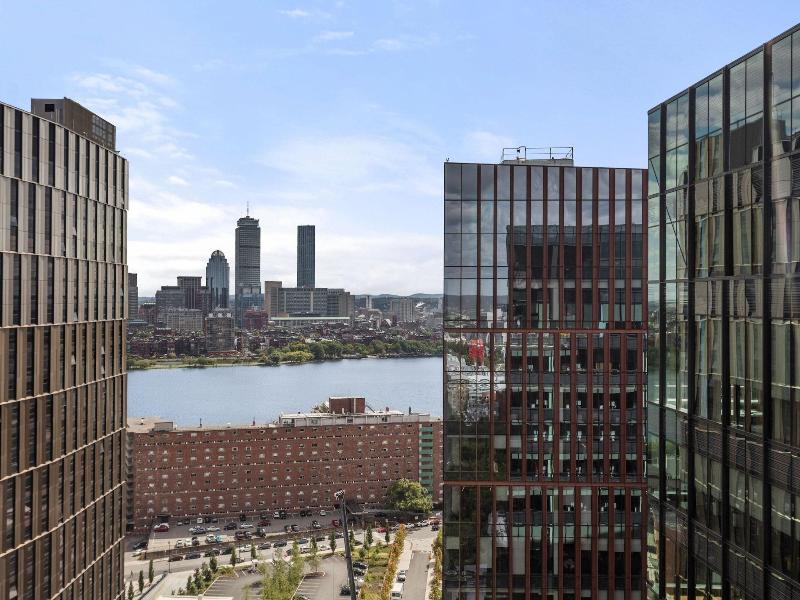 Boston Marriott Cambridge image