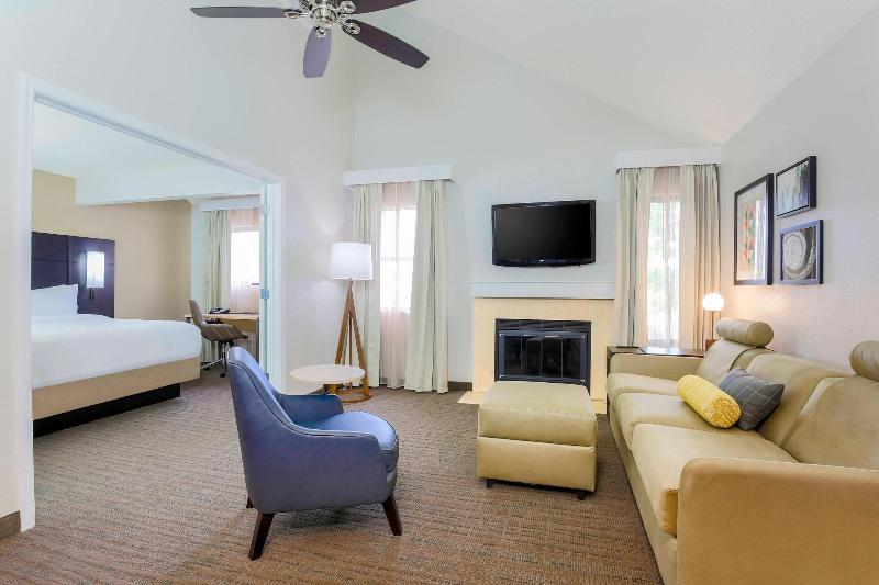 Residence Inn Boston North Shore/Danvers image