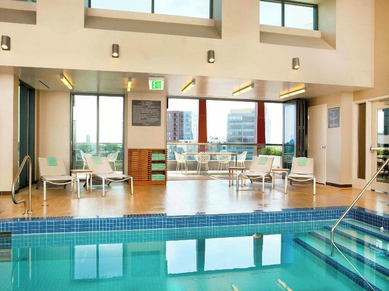 Residence Inn Boston Back Bay/Fenway image