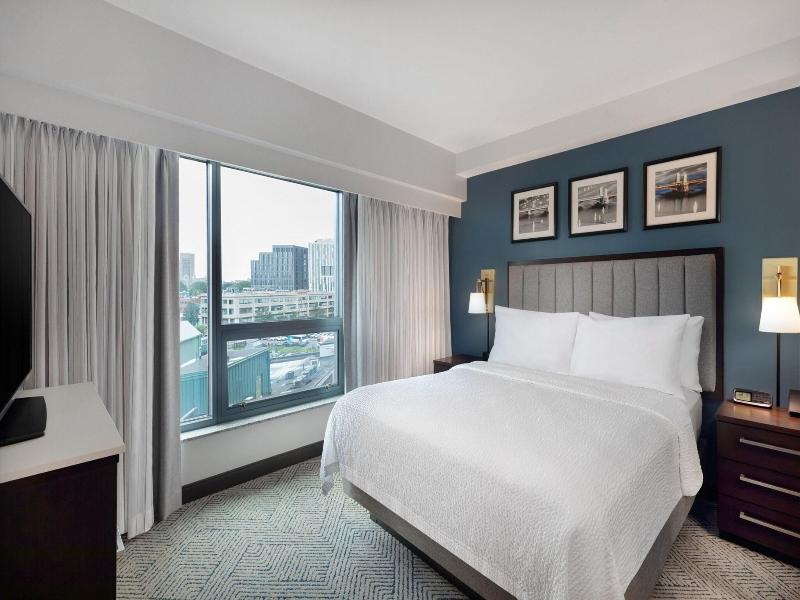 Residence Inn Boston Back Bay/Fenway image