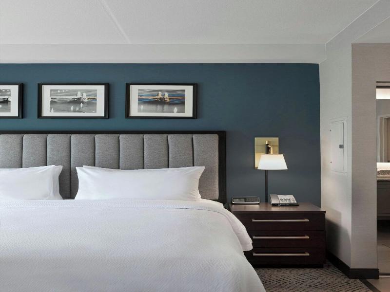 Residence Inn Boston Back Bay/Fenway image