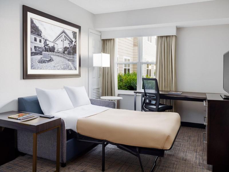 Residence Inn Boston Franklin image