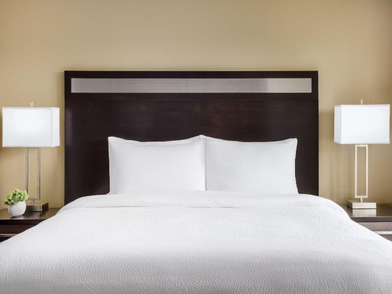 Residence Inn Boston Franklin image