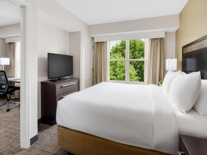 Residence Inn Boston Franklin image