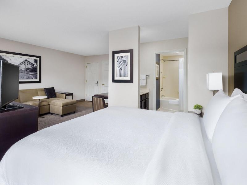 Residence Inn Boston Franklin image