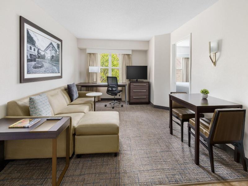 Residence Inn Boston Franklin image