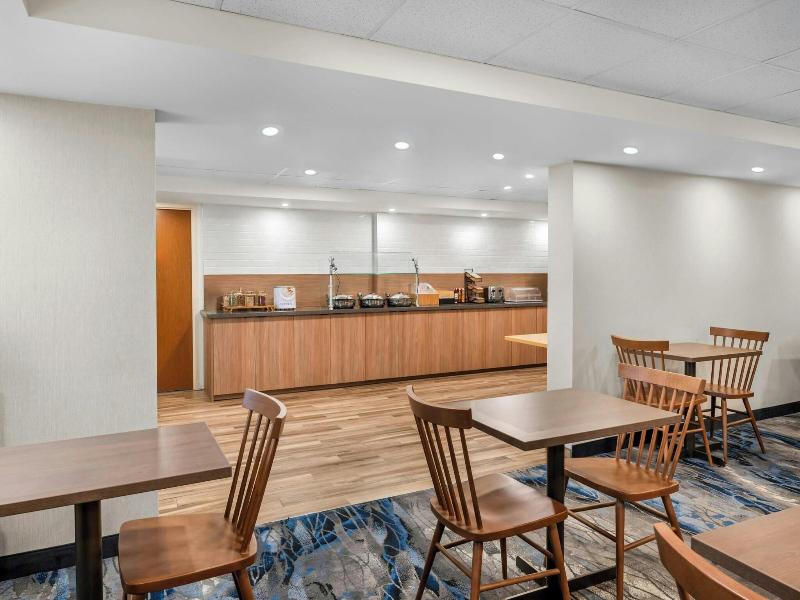 Fairfield Inn Boston Woburn/Burlington image