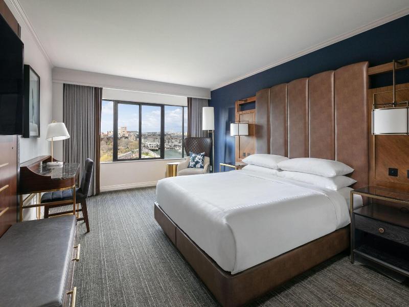 Boston Marriott Long Wharf image