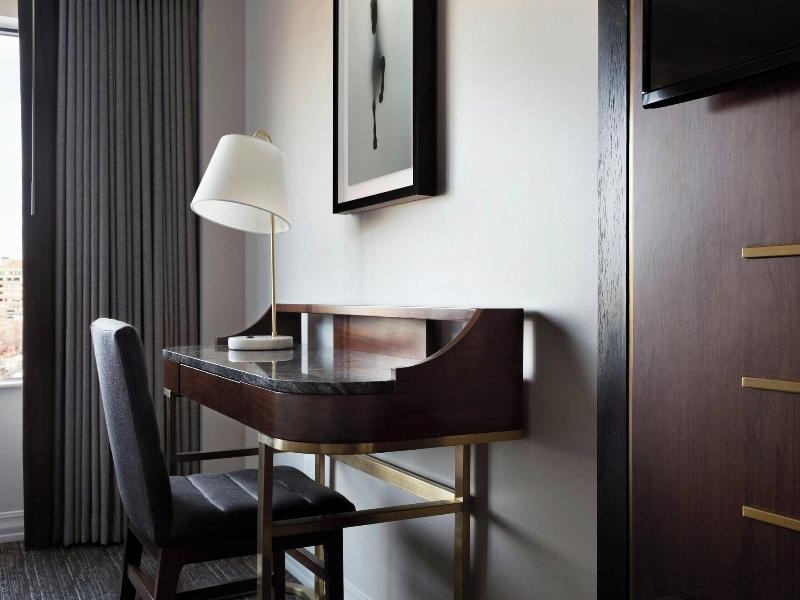 Boston Marriott Long Wharf image